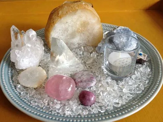 Las Gemas, Protectoras de Energía 2 USO ETÉRICO DE CRISTALES y las gemas