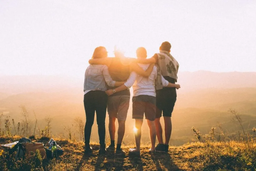 anamcara, amigos, amistad,magen by https://freephotos.cc/