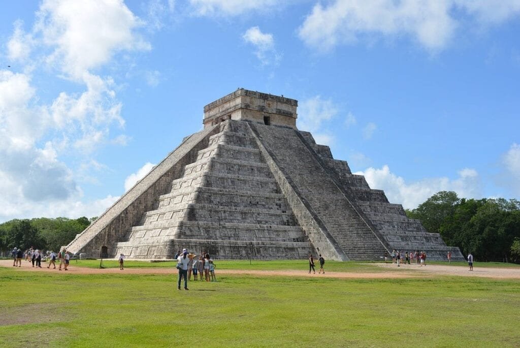 kukulcan, chichenitzá, mexico, equinoccio